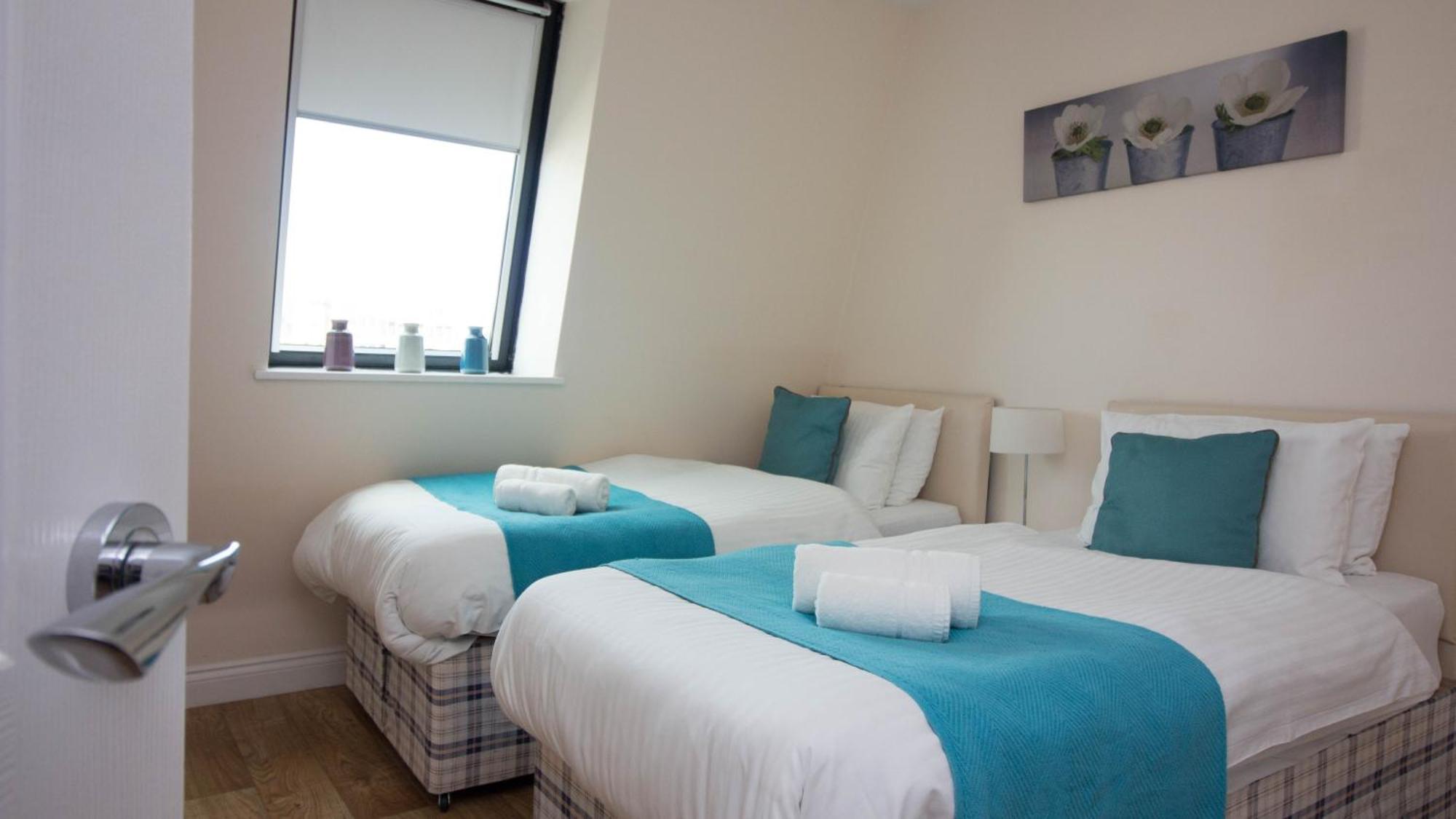 Castle Point Apartments Southampton Premier Lodge Экстерьер фото