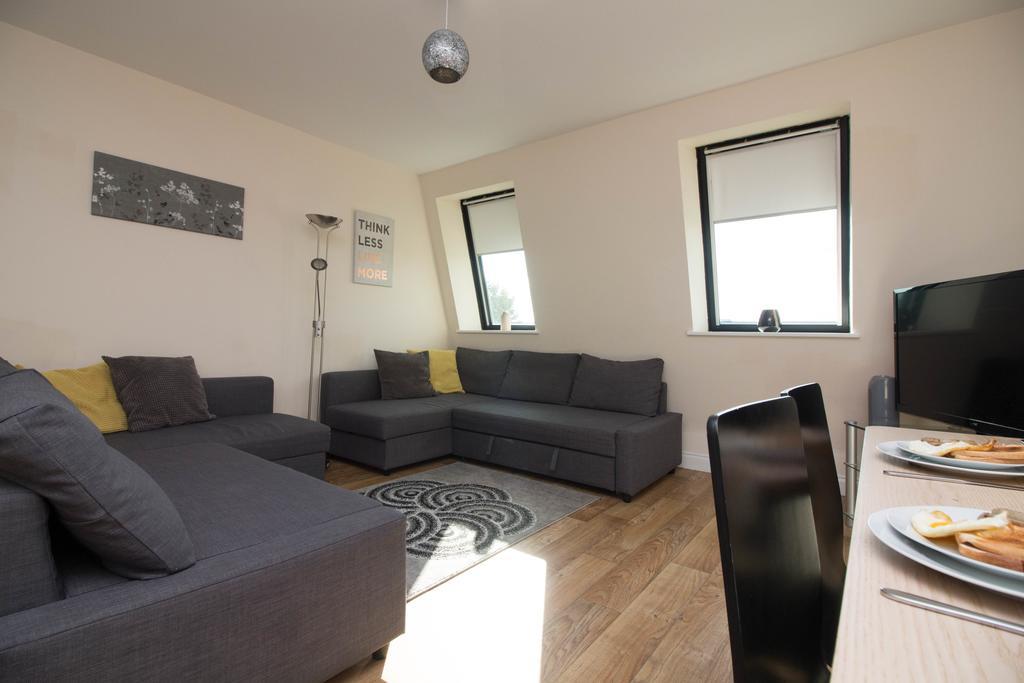 Castle Point Apartments Southampton Premier Lodge Экстерьер фото