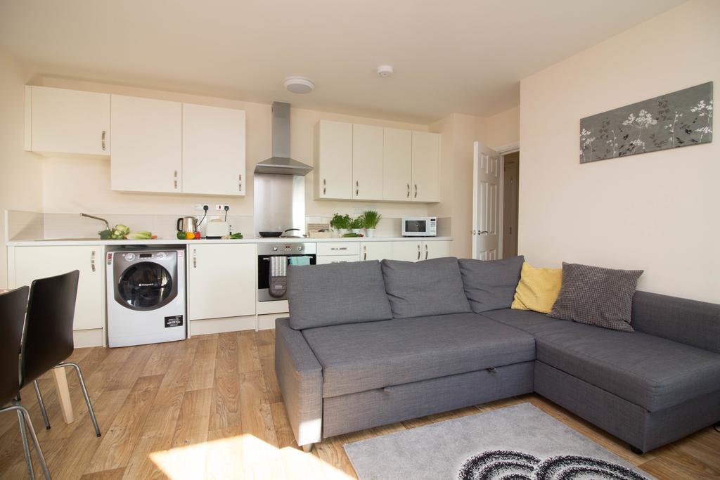 Castle Point Apartments Southampton Premier Lodge Экстерьер фото