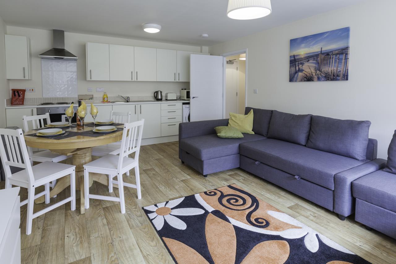Castle Point Apartments Southampton Premier Lodge Экстерьер фото